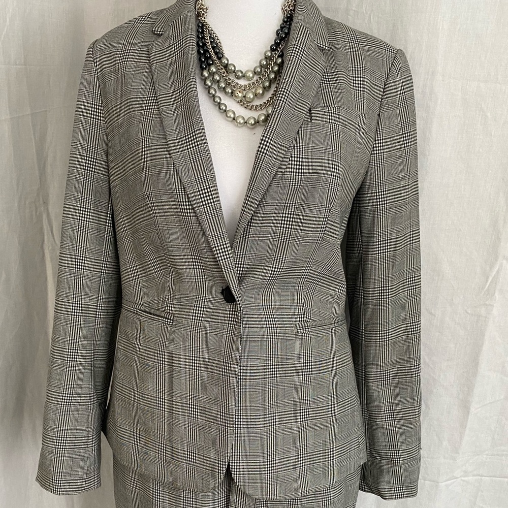 Banana Republic Classic Jacket Women’s Size 4P